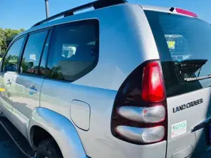Toyota Land Cruiser   2005   Unfallfrei   Neu vorgeführt   Zuverlässiger Geländewagen