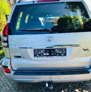 Toyota Land Cruiser   2005   Unfallfrei   Neu vorgeführt   Zuverlässiger Geländewagen Bild 4