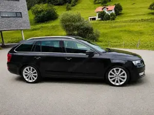 Skoda Octavia Allrad Sportpaket Dynamic  TDI 4x4 Kombi  Bild 5