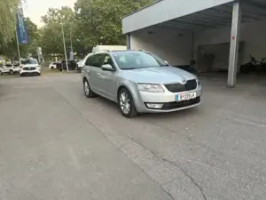Skoda Octavia 1.6 TDI Bild 2