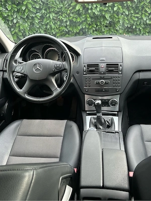 Mercedes C200 Kombi *Tüv Service Neu Bild 4
