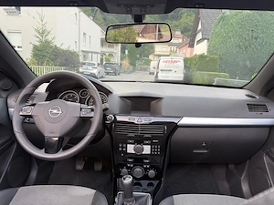 Opel Astra 1.9 CDTi Twintop Cabrio Bild 8