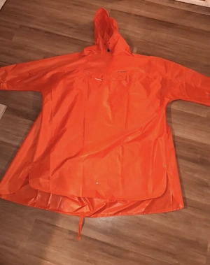 VAUDE Hiking Backpack Regenponcho - wie neu Bild 2