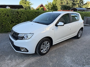 Dacia Sandero Bild 2