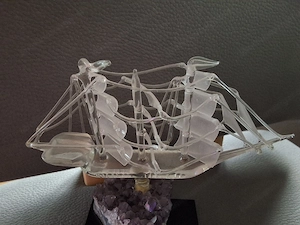 Glasschiff auf Amethyst! Bild 3