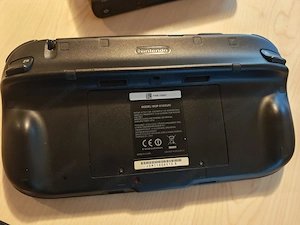 Nintendo Wii U 32GB Konsole und Gamepad + Mario Kart 8 Bild 3