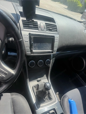 Nur für export an bastler oder für teile mazda 6 diesel 2008 bj 140 ps 235000 km tüv abgelaufen . Bild 8