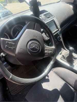 Nur für export an bastler oder für teile mazda 6 diesel 2008 bj 140 ps 235000 km tüv abgelaufen . Bild 9
