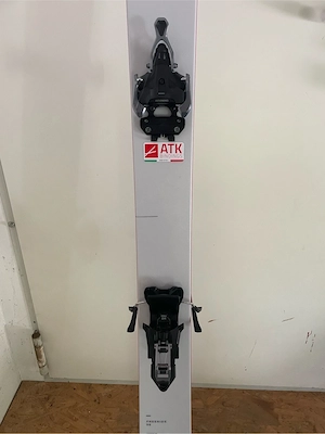 Van Deer Freeride 98 Ski mit ATK Hy 13 Bindung und Felle Bild 2