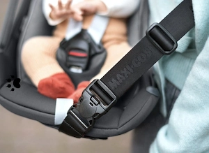Maxi-Cosi Coral 360 mit Tragegurt Bild 3
