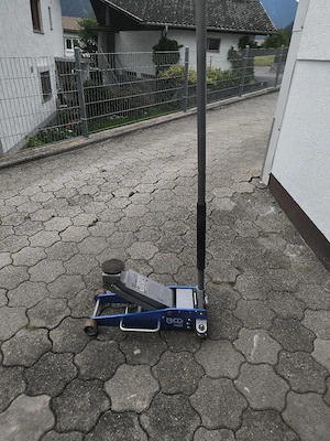 Wagenheber Bild 2