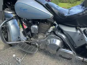 Harley Davidson Electra Glide Custrom  Bild 3