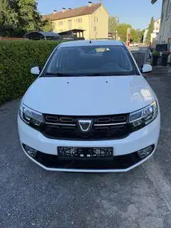 Dacia Sandero Bild 2