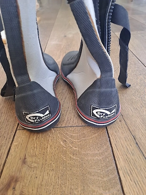 Neopren Schuhe, Größe 37-38, Nachricht von Sonja versehentlich gelöscht! Bild 2