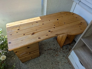 Holzschreibtisch zu Verkaufen Bild 2