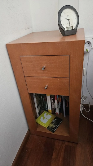 Schlafzimmer aus Buche vom Tischler bestehend aus Doppelbett, Schrank und zwei Nachtkästchen Bild 5