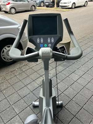 Profi Studio, Ergometer TECA  einmal Life Fitness Bild 4