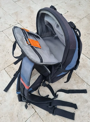 Stabiler Lowepro Fotorucksack Bild 2