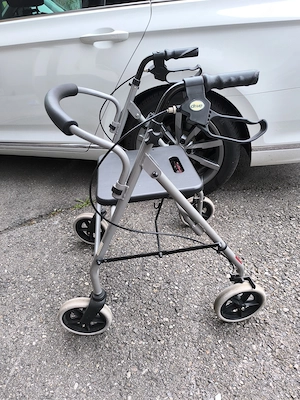 Rollator in gutem Zustand  Bild 2