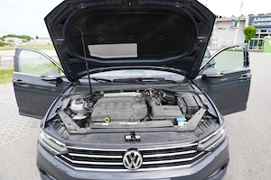 VW Passat Variant Elegance 2.0 TDI DSG 190 PS | Standheizung | ACC | AHK | Massagesitz Bild 2