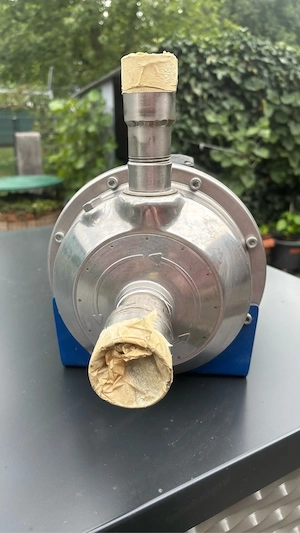 Wasserpumpe mit Edelstahl Pumpenkörper