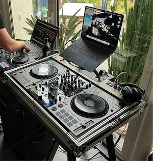 Pioneer DDJ-FLX10 DJ Controller inkl. Magma HardCase Bild 2