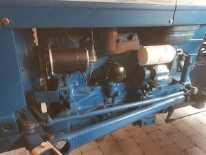 Traktor Ford 3000 Bild 7