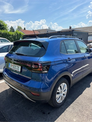 VW Tcross 1.0tsi 95PS Bild 3