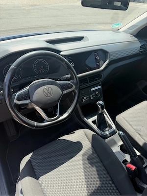 VW Tcross 1.0tsi 95PS Bild 5
