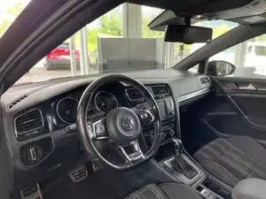 VW Golf Bild 10