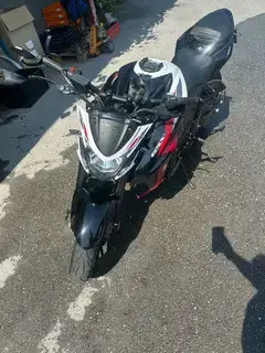 Suzuki GSX-S750 Bild 4