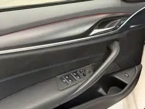 BMW 530 Bild 18