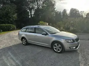 Skoda Octavia Bild 2