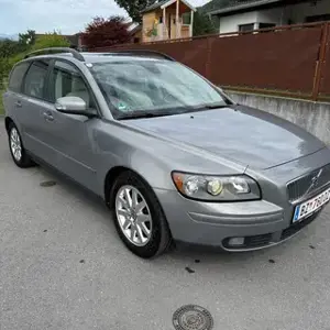 Volvo V50 2.0D Bild 3