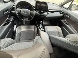 Toyota C-HR Bild 9
