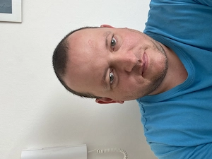 Suche Frau für regelmäßige Treffen  Bild 3