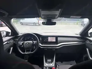 Skoda Octavia Bild 8