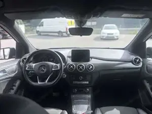 Mercedes-Benz B 200 Bild 9