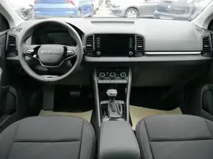Skoda Karoq Selection 2.0 TDI DSG 4x4*AHK*PDC-HI*LED*SHZ*SM... Bild 10