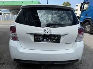 Toyota Verso Bild 13