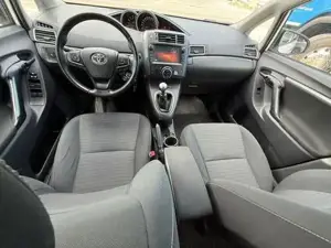 Toyota Verso Bild 10