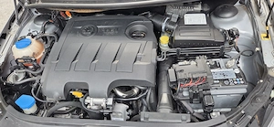 Skoda Roomster Active+ 1,6 TDI Kombi   Family Van Bild 7