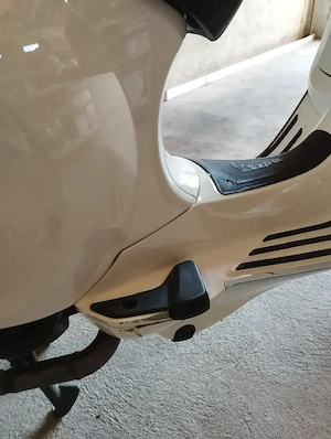 Vespa Primavera E5+ , Farbe weiß, Erstbesitz Bild 4