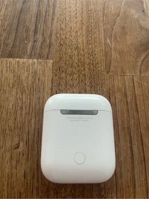 Apple AirPods Ladecase A16 . Generation) - nur Ladecase Bild 4