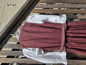 Dirndl mit Bluse Gr. 34 Bild 2