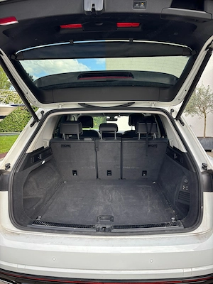 VW Touareg in weiß - super Zustand Bild 7
