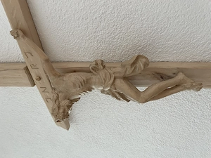 Kruzifix aus Holz natur Bild 3