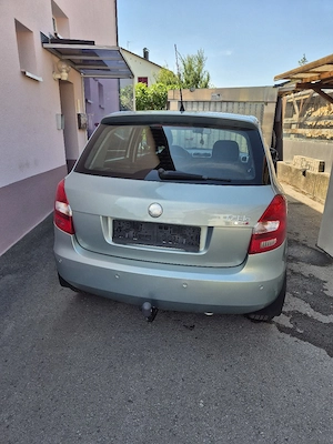 Skoda Fabia 1,6 Automatik 95 tkm Bild 6