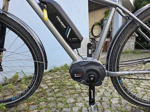 E Bike Bosch gen2 Performance mit Navigation 2600km  Bild 2