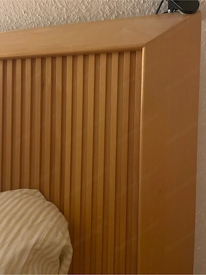 Grüne Erde Vollholz Bett Bild 2